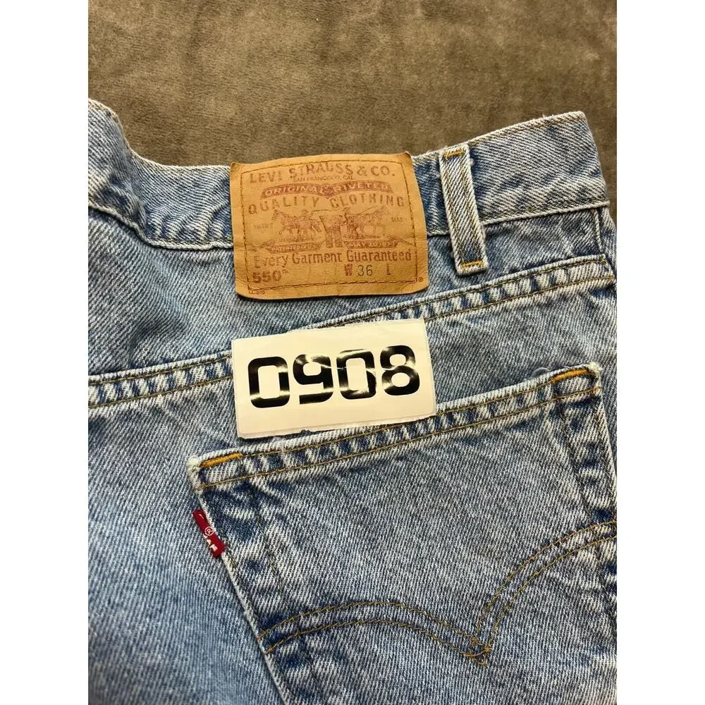 Vintage Levis 550 Shorts Size 36w‎ Mens Blue Relaxed Fit Black Bat Wing. 36